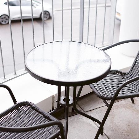 Pass The Keys Stylish 2Bed Rental Unit Glasgow Green מראה חיצוני תמונה