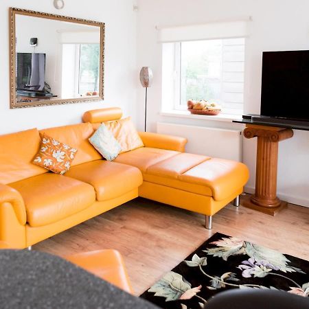 Pass The Keys Stylish 2Bed Rental Unit Glasgow Green מראה חיצוני תמונה