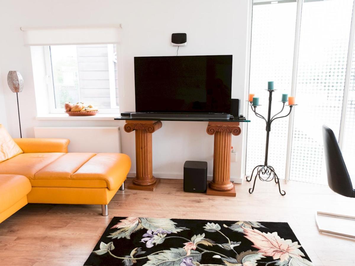 Pass The Keys Stylish 2Bed Rental Unit Glasgow Green מראה חיצוני תמונה