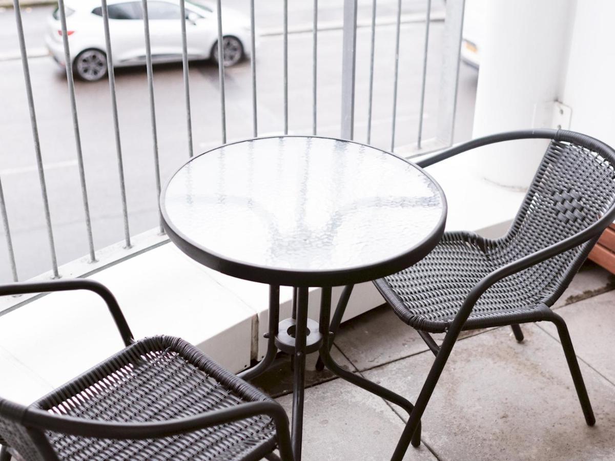 Pass The Keys Stylish 2Bed Rental Unit Glasgow Green מראה חיצוני תמונה