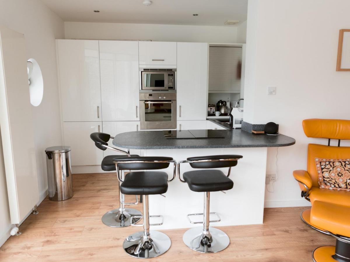Pass The Keys Stylish 2Bed Rental Unit Glasgow Green מראה חיצוני תמונה