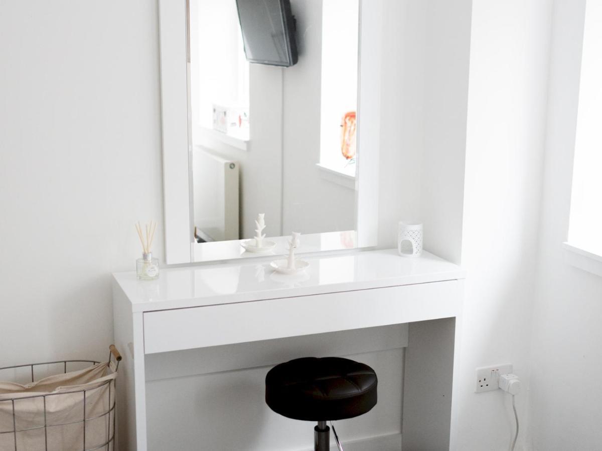 Pass The Keys Stylish 2Bed Rental Unit Glasgow Green מראה חיצוני תמונה